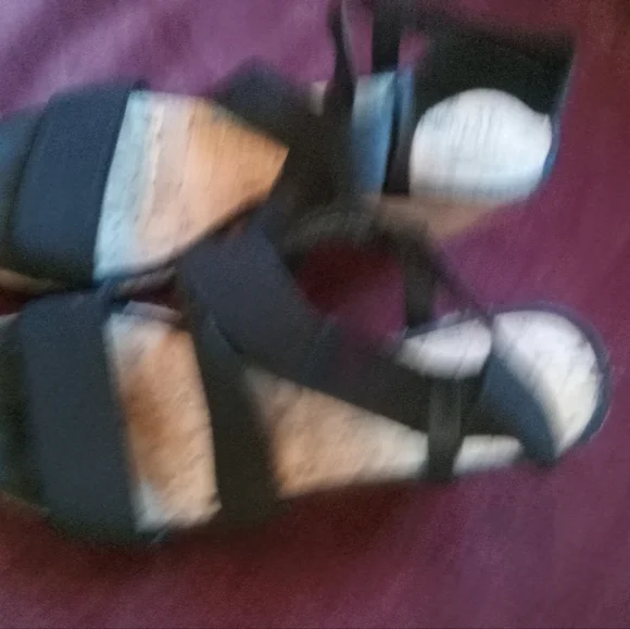 Merona black stretch wedges - Picture 3 of 5